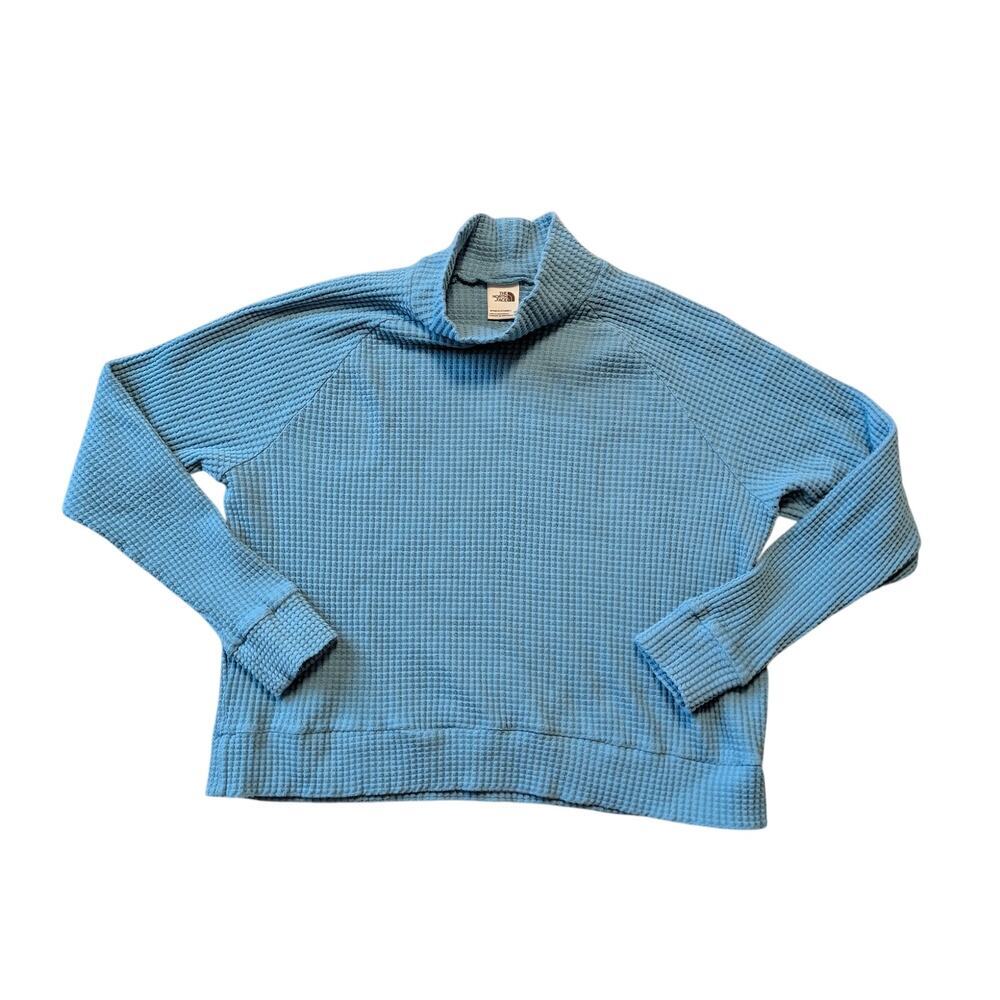 THE NORTH FACE Thermal, waffle weave, slightly cropped, women's shirt/sweater